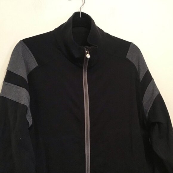 Lululemon Black with Grey Accents Jacket - Picture 3 of 6